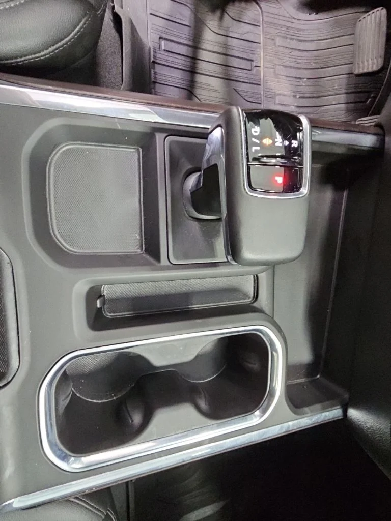 2026 GMC Sierra 1500 SLT - Photo 21