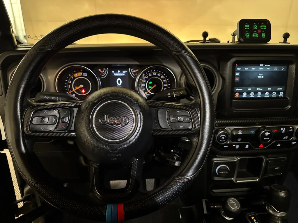 Used 2022 Gray Jeep Willys image 7