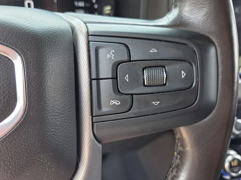 Used 2022 Onyx Black GMC Denali image 24