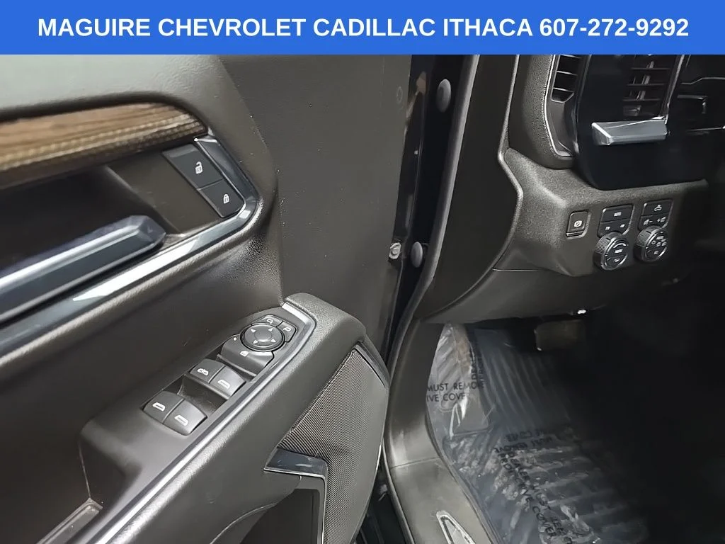 Used 2023 Black Chevrolet RST image 27