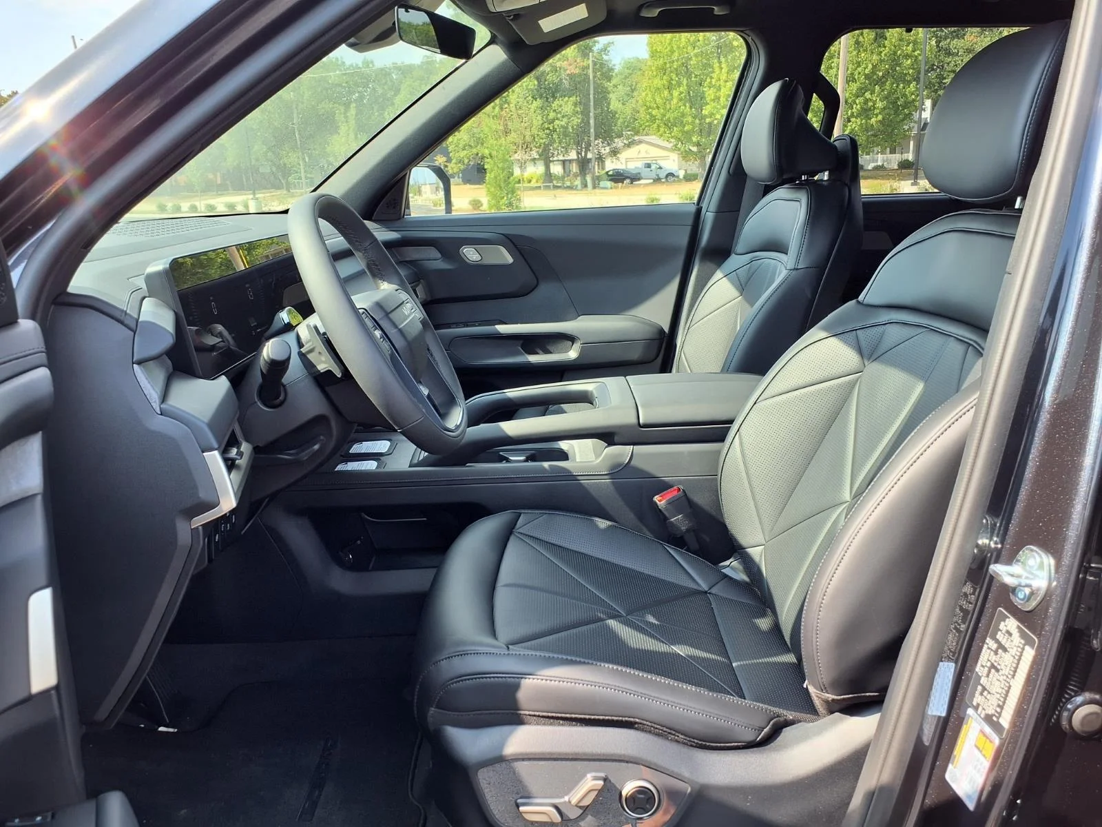 New 2027 Panthera Metal Kia EX image 12