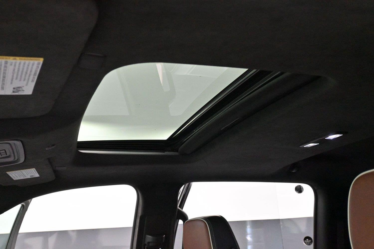 Used 2024 Onyx Black GMC Denali Ultimate image 29