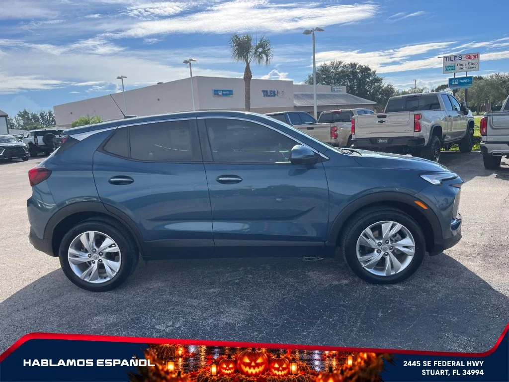 Used 2024 Ocean Blue Metallic Buick Preferred image 8