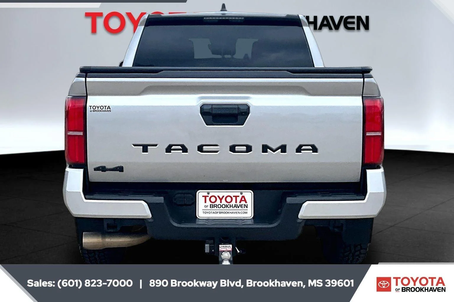 Used 2024 Celestial Silver Metallic Toyota SR5 image 4