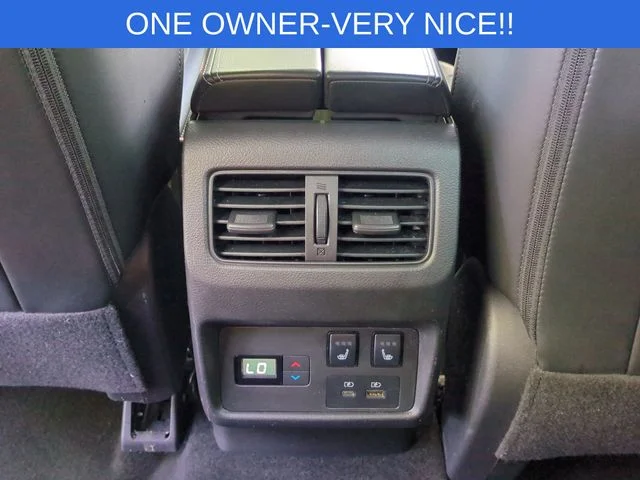 Used 2023 White Nissan Platinum image 33