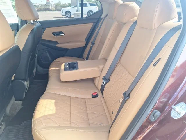 Used 2022 Red Nissan SV image 14