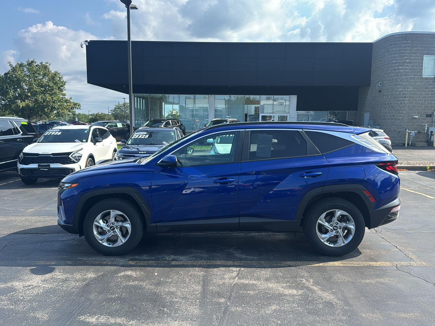 Used 2024 Intense Blue Hyundai SEL image 4