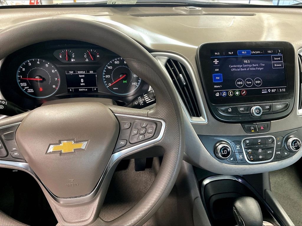 Used 2024 Gray Chevrolet LT image 18