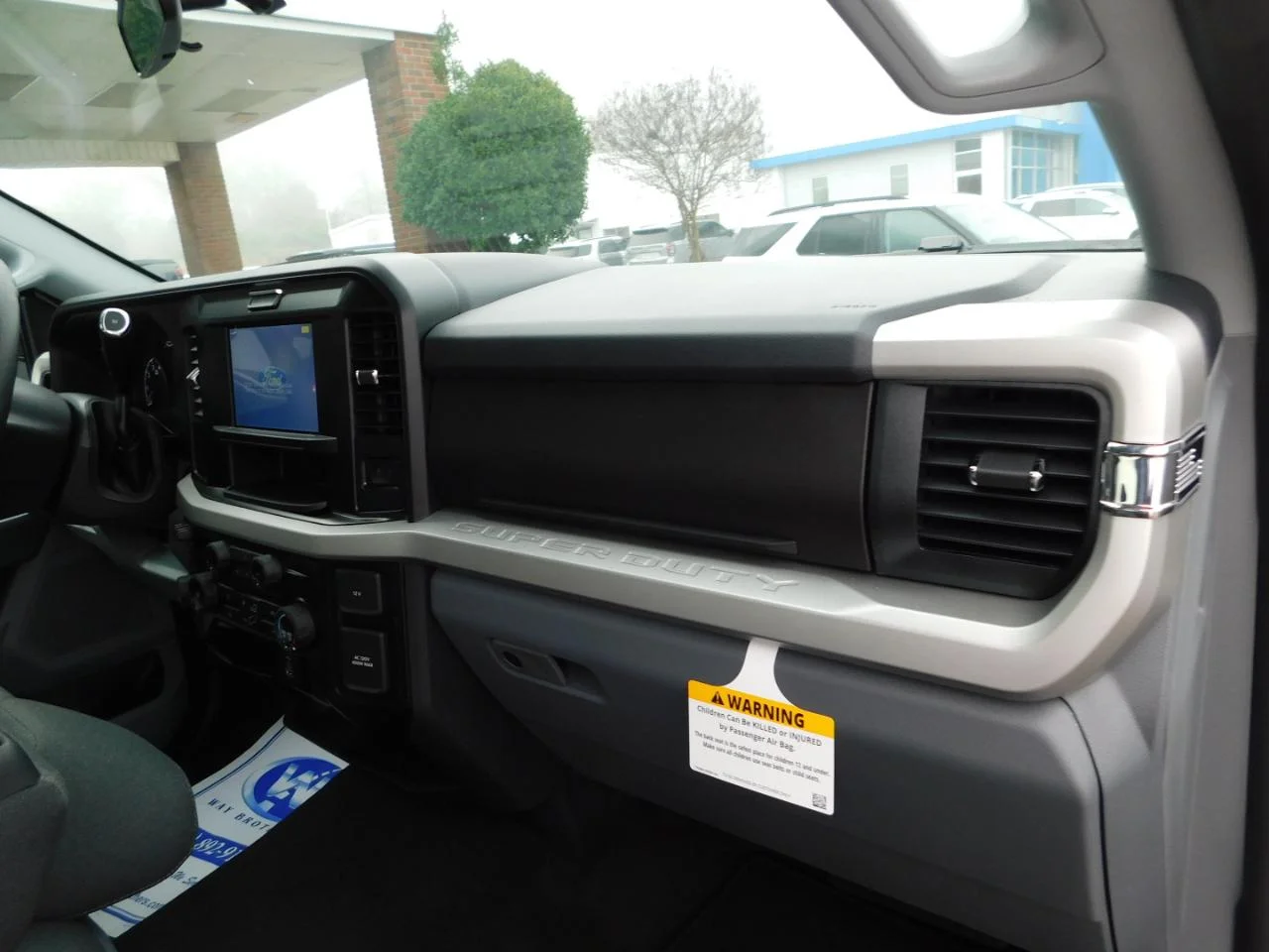 New 2026 Oxford White Ford F-350® XLT image 15