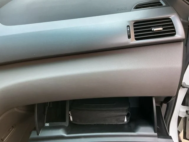 Used 2012 White Honda EX-L image 29