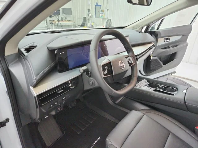 New 2026 White Nissan Platinum image 18