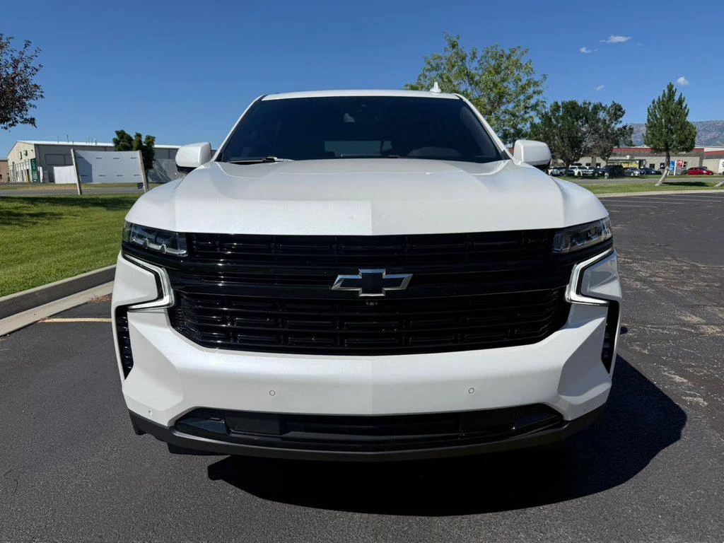 2024 Chevrolet Suburban RST - Photo 8