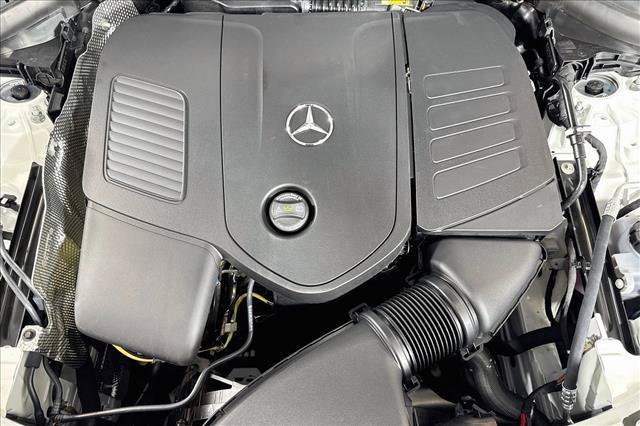 New 2026 Polar White Mercedes-Benz GLC 300 image 58