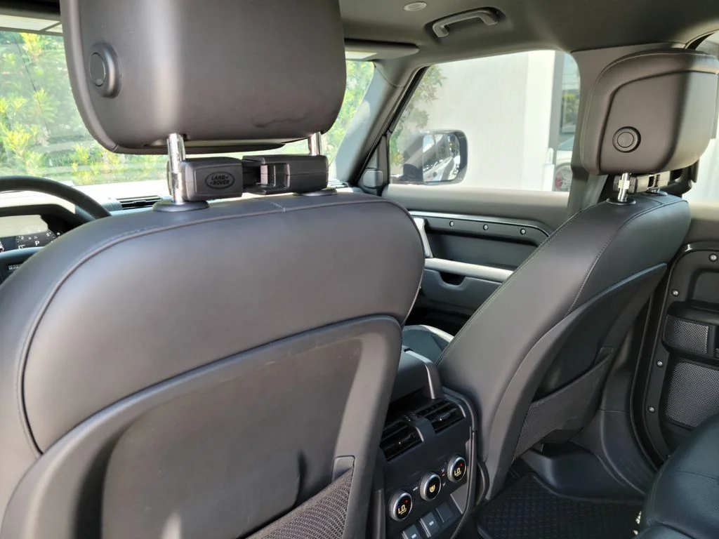 2023 Land Rover Defender V8 - Photo 11