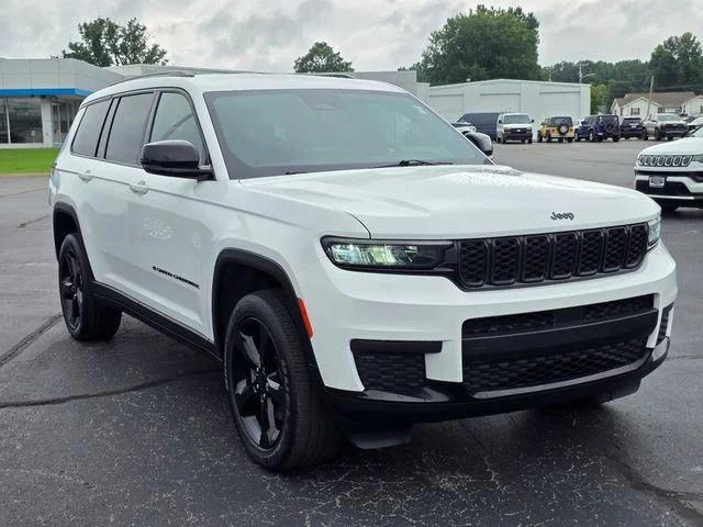 2023 Jeep Grand Cherokee L Altitude - Photo 19
