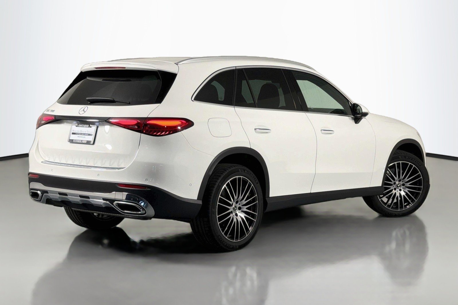 Certified Used 2026 Polar White Mercedes-Benz GLC 300 image 13