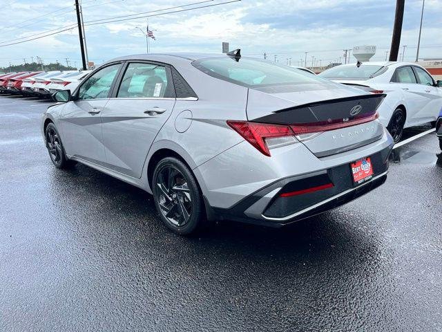 New 2026  Hyundai SEL Sport image 5