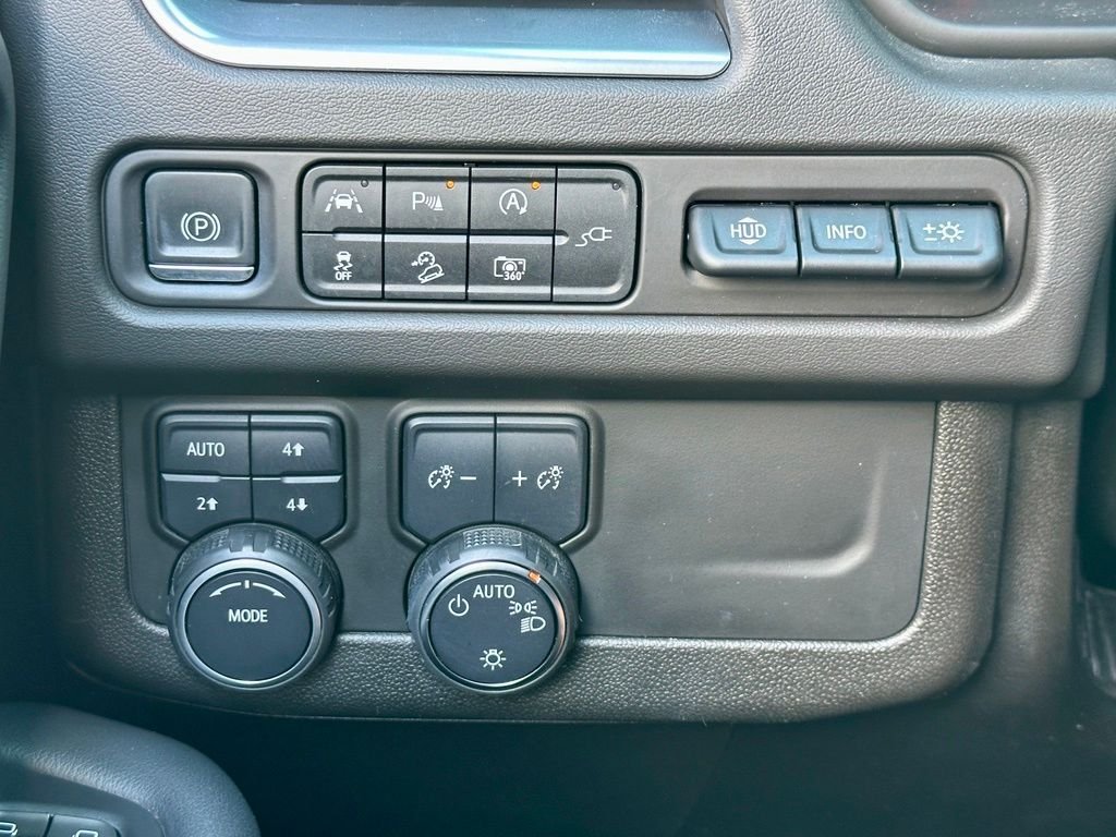 Used 2022 Gray Chevrolet High Country image 40