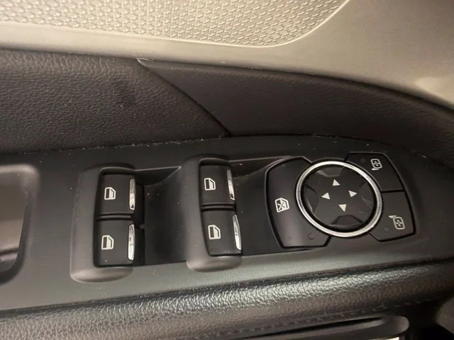 Used 2016 White Ford XLT image 10