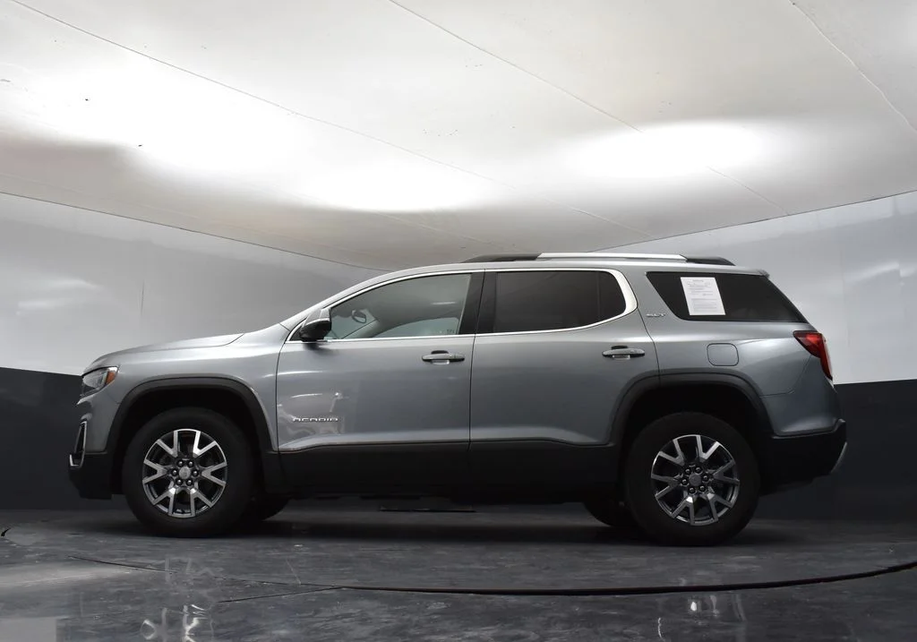 Certified Used 2023 Silver GMC SLT image 32
