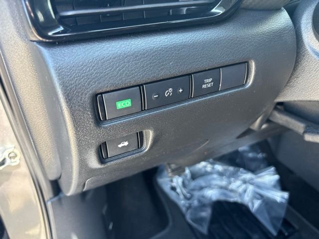 Certified Used 2024 Gun Metallic Nissan SV image 16