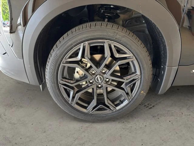 New 2026 Black Nissan SR image 15