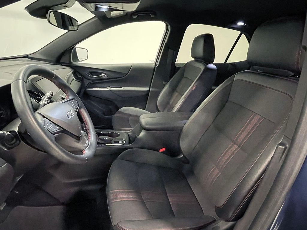 Used 2024 Blue Chevrolet RS image 3