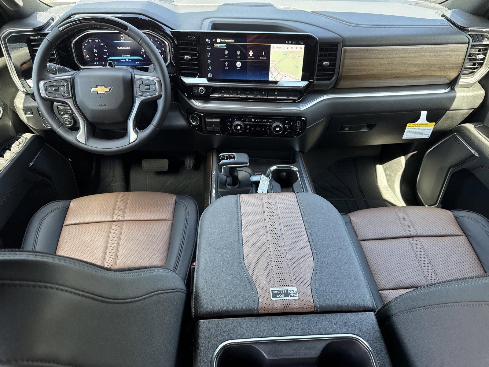 New 2026 Polar White Tricoat Chevrolet High Country image 13