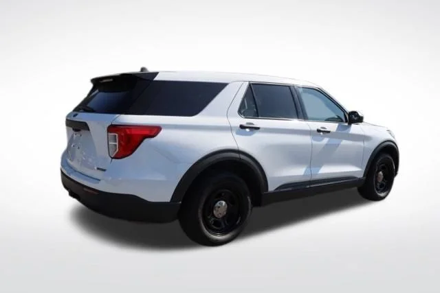Used 2022 White Ford Base image 10
