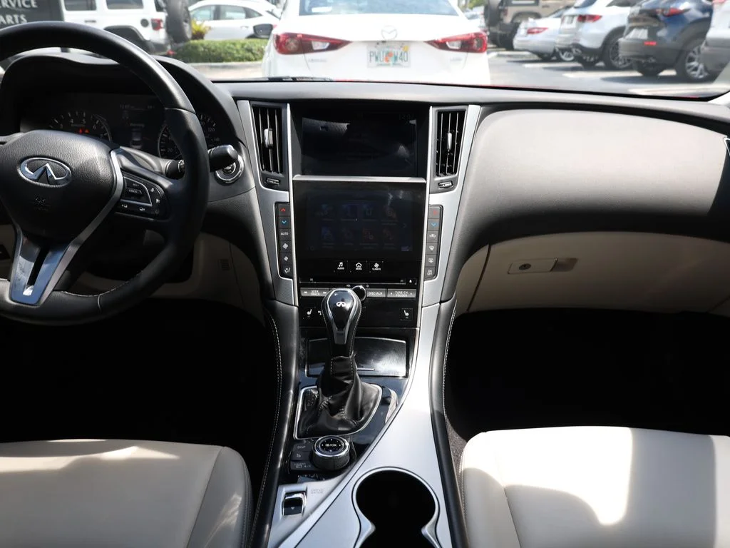 Used 2021 Red INFINITI 3.0t LUXE image 24