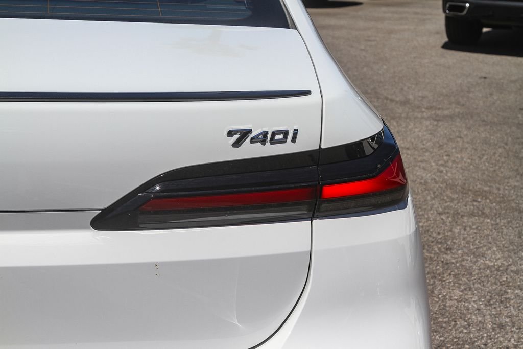 New 2026 Alpine White BMW 740i image 7
