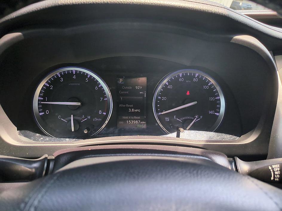 Used 2019 Celestial Silver Metallic Toyota XLE image 17