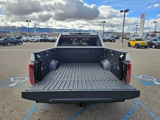 New 2026 Wind Chill Pearl <sup>1</sup> Toyota Tundra Limited image 7