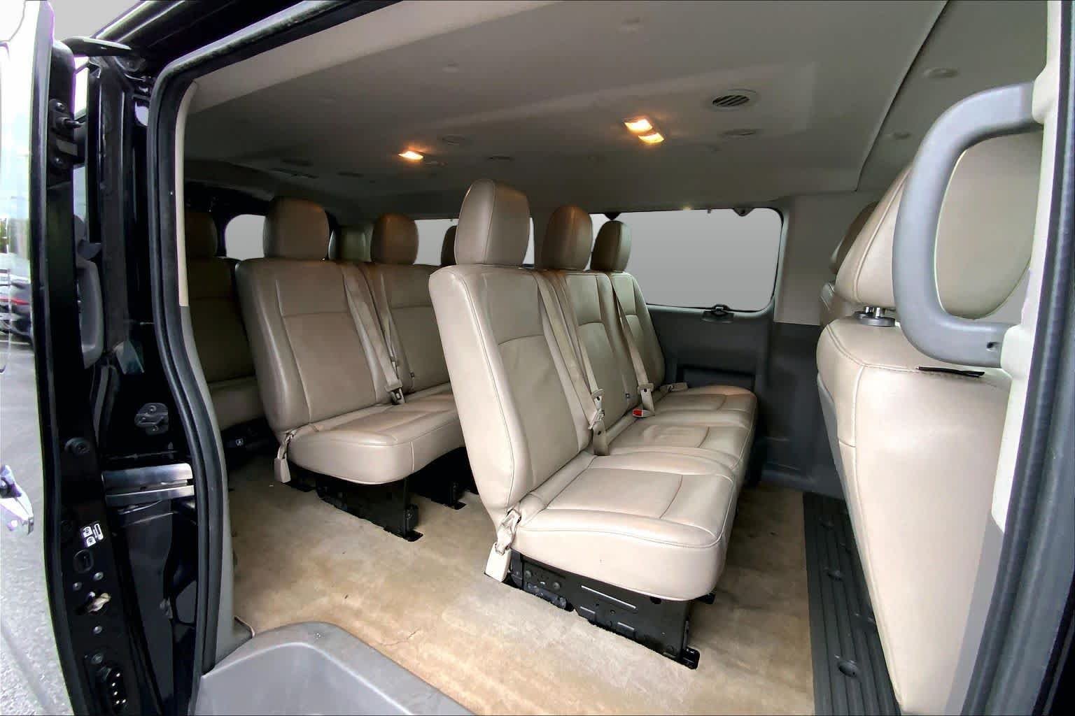 Used 2021 Super Black Nissan NV3500 HD SL image 17