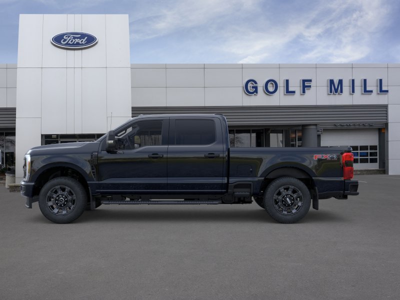 New 2026 Agate Black Metallic Ford XL image 2