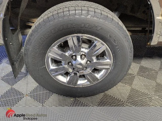 Used 2011 Gold Ford XLT image 40