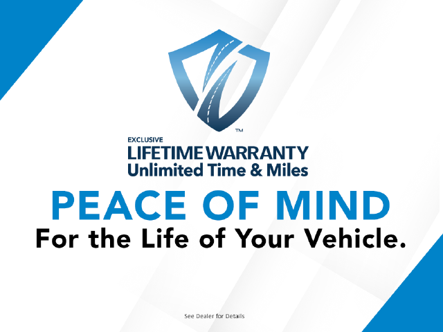 Used 2020 Blue Hyundai SE image 2