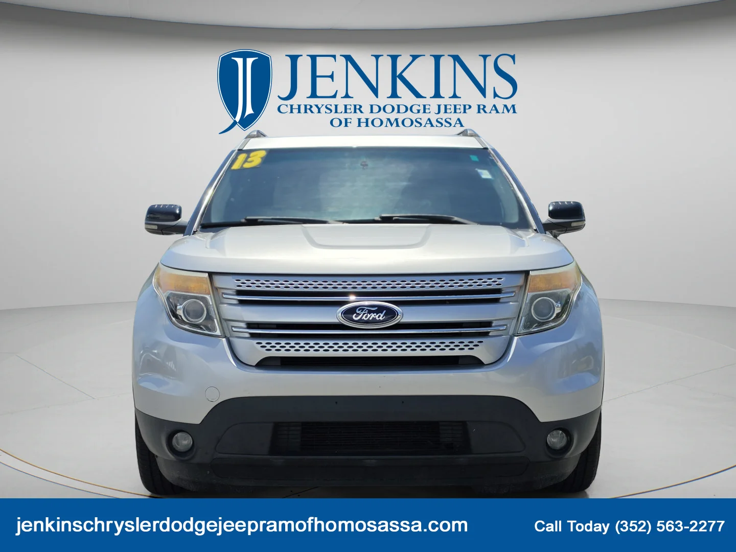 Used 2013 Ingot Silver Ford XLT image 12