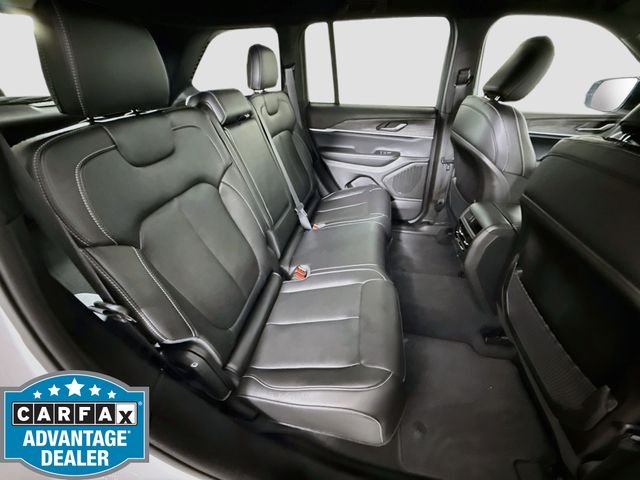 Used 2024 White Jeep Limited image 25