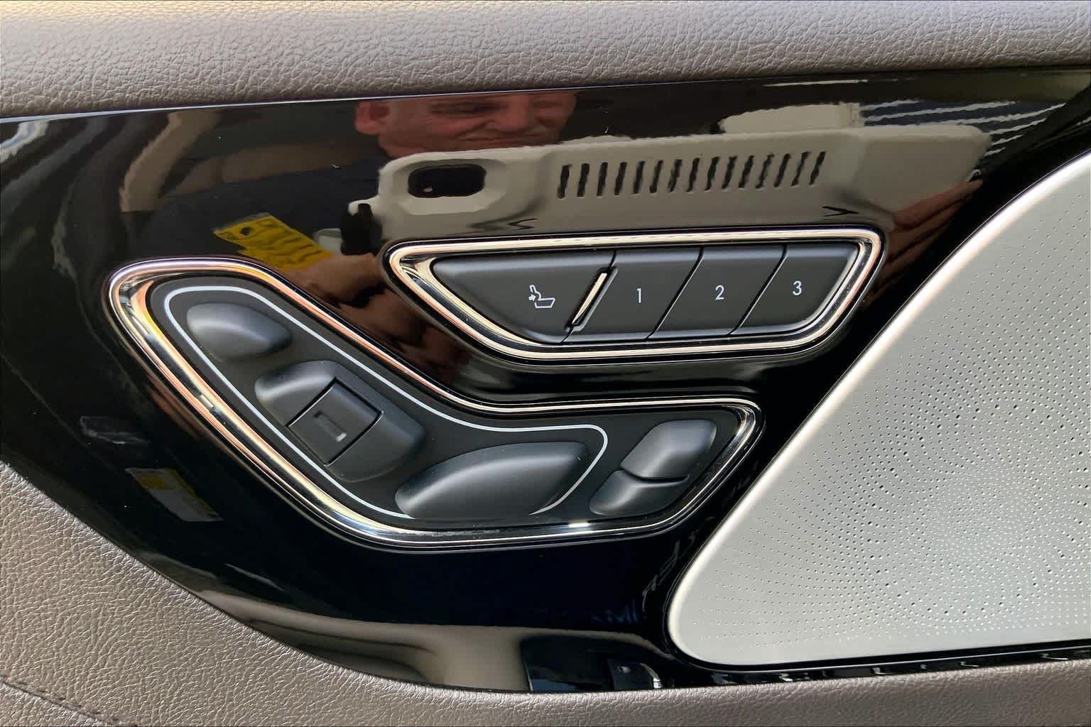 Used 2022 Flight Blue Lincoln Reserve image 33