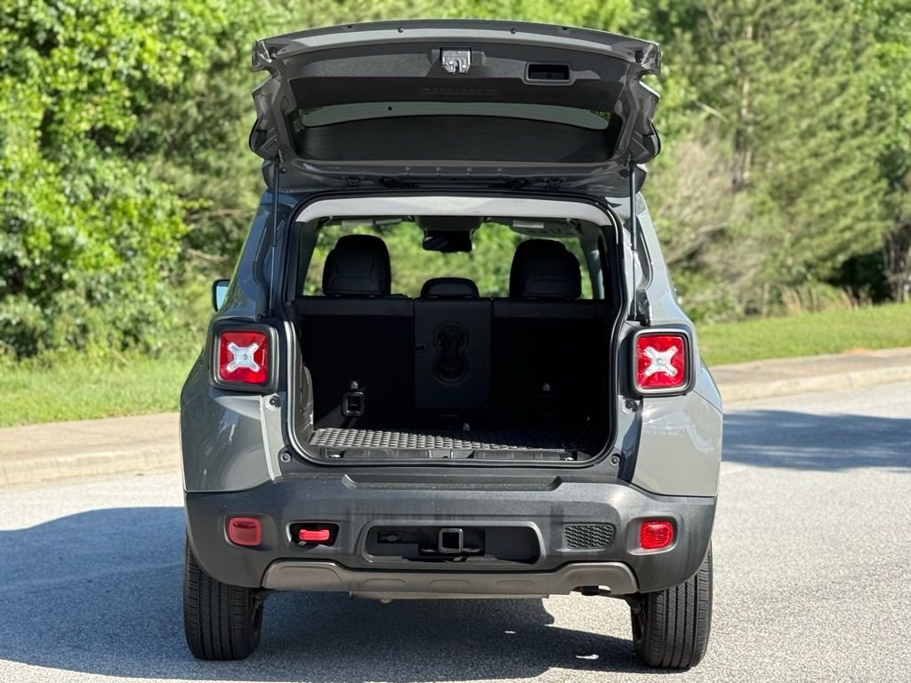 Used 2022 Gray Jeep Trailhawk image 17