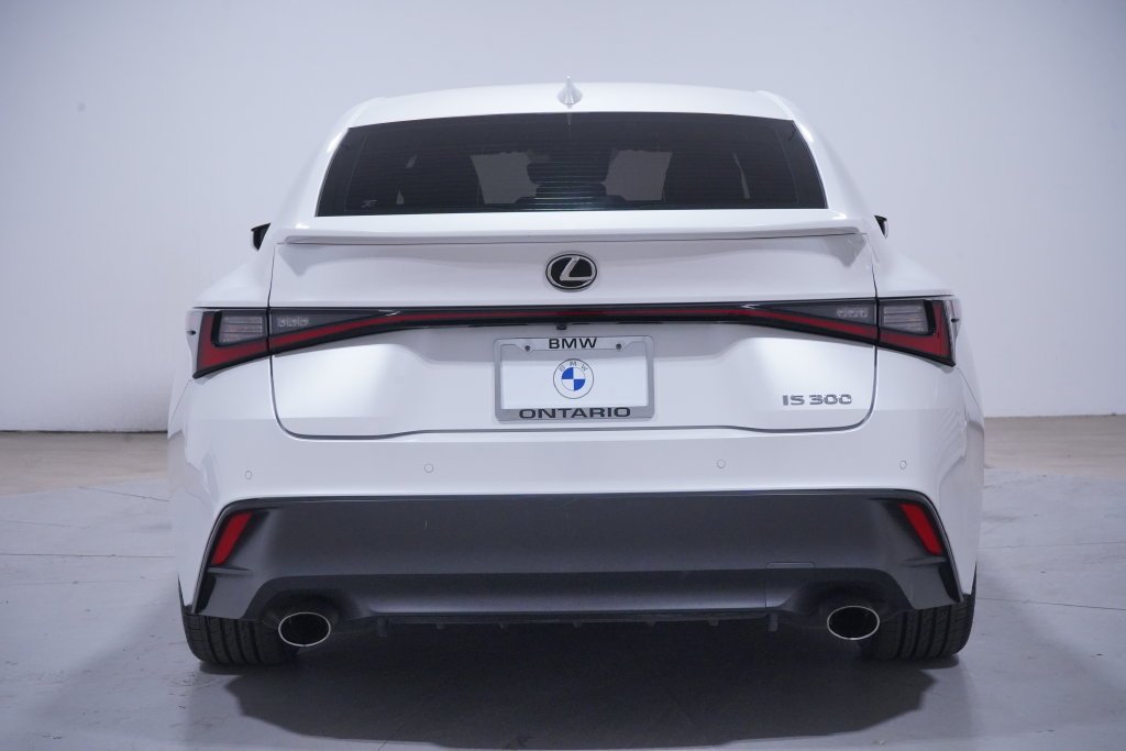 Used 2022 White Pearl Lexus 300 image 5