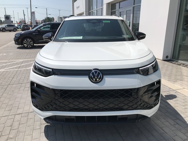 New 2026 Opal White Pearl Volkswagen SE R-Line Black image 3
