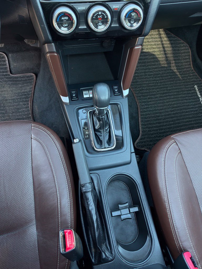 Used 2018 Crystal White Pearl Subaru 2.5i Touring image 21