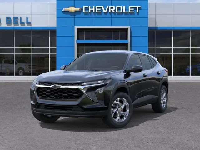 2026 Chevrolet Trax LS - Photo 6