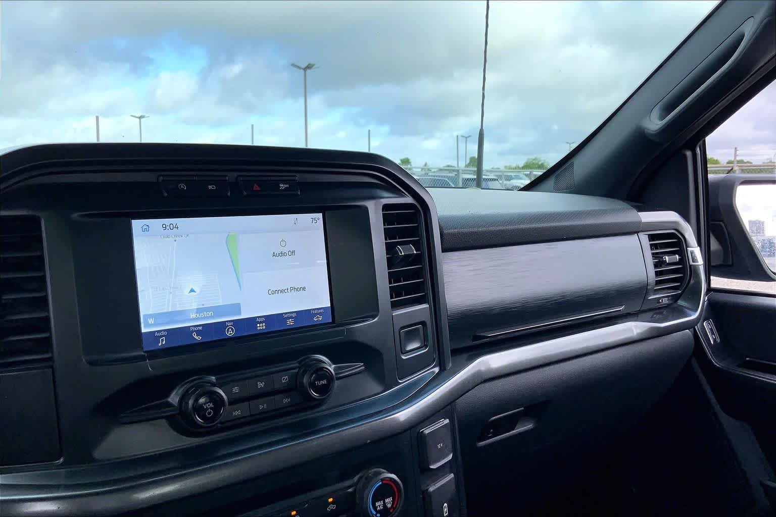 Used 2021 Velocity Blue Ford XL image 35