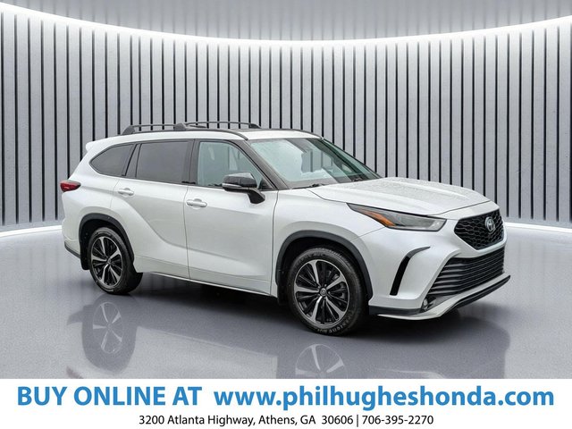 2022 Toyota Highlander XSE