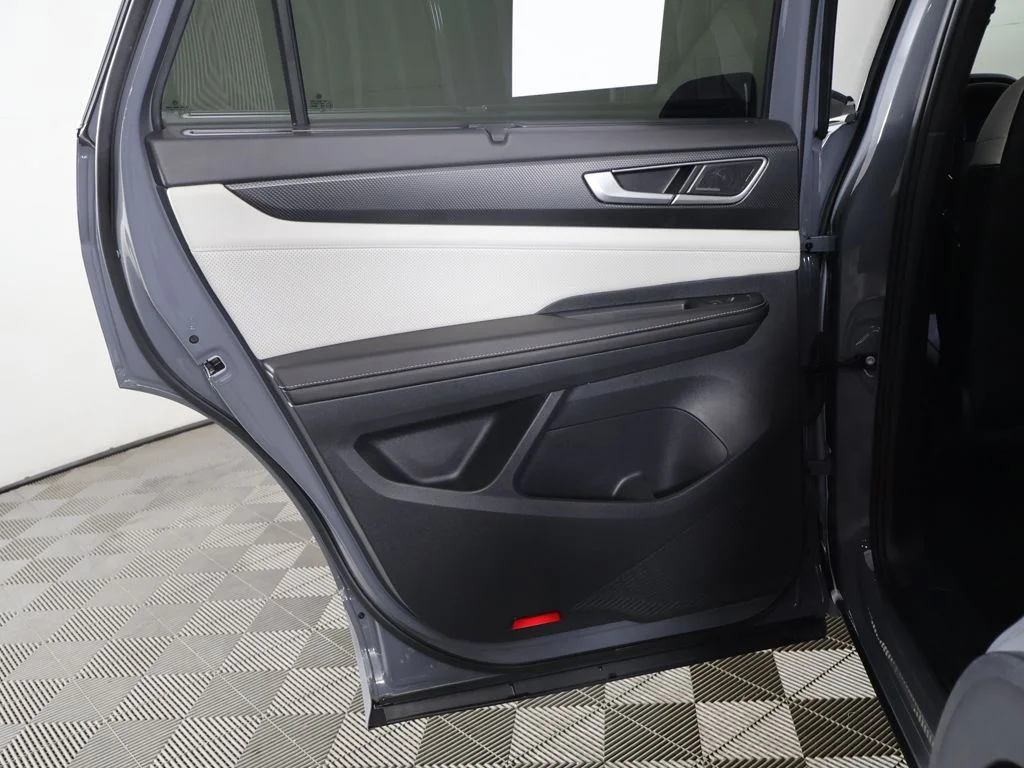 Used 2024 Gray Volkswagen 2.0T SEL Premium R-Line image 27