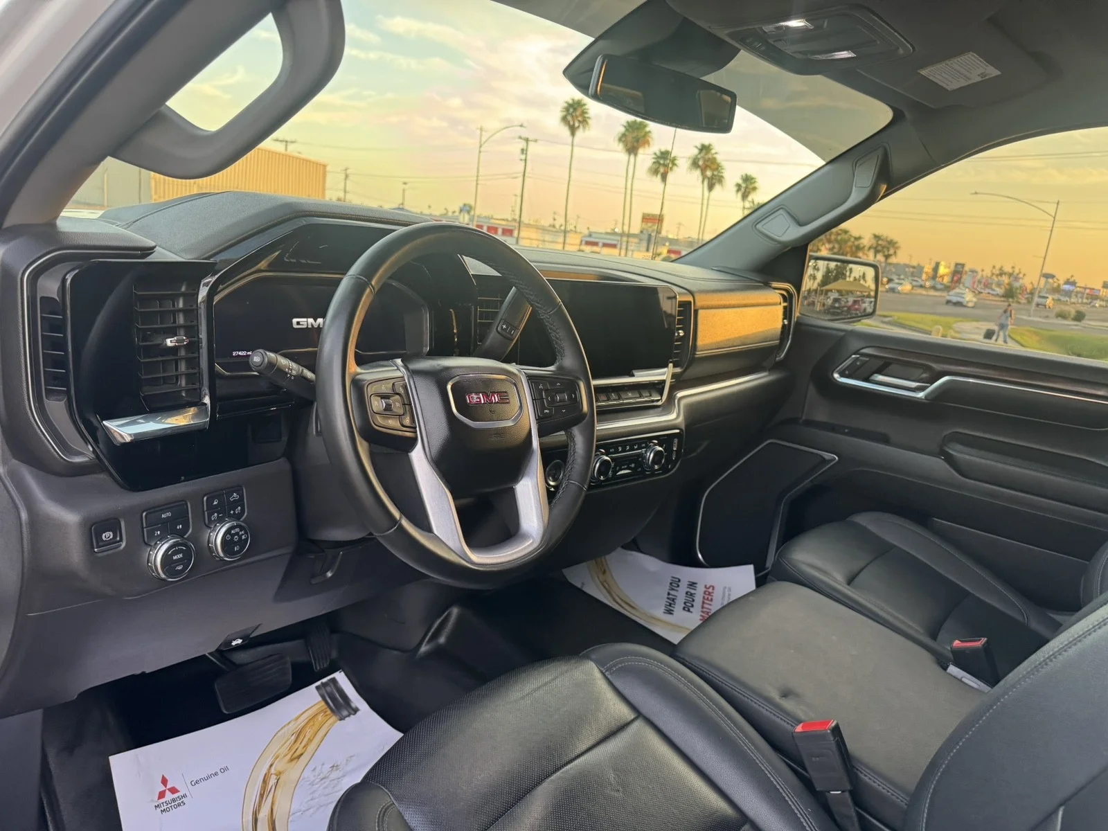Used 2024 WHITE GMC SLT image 15