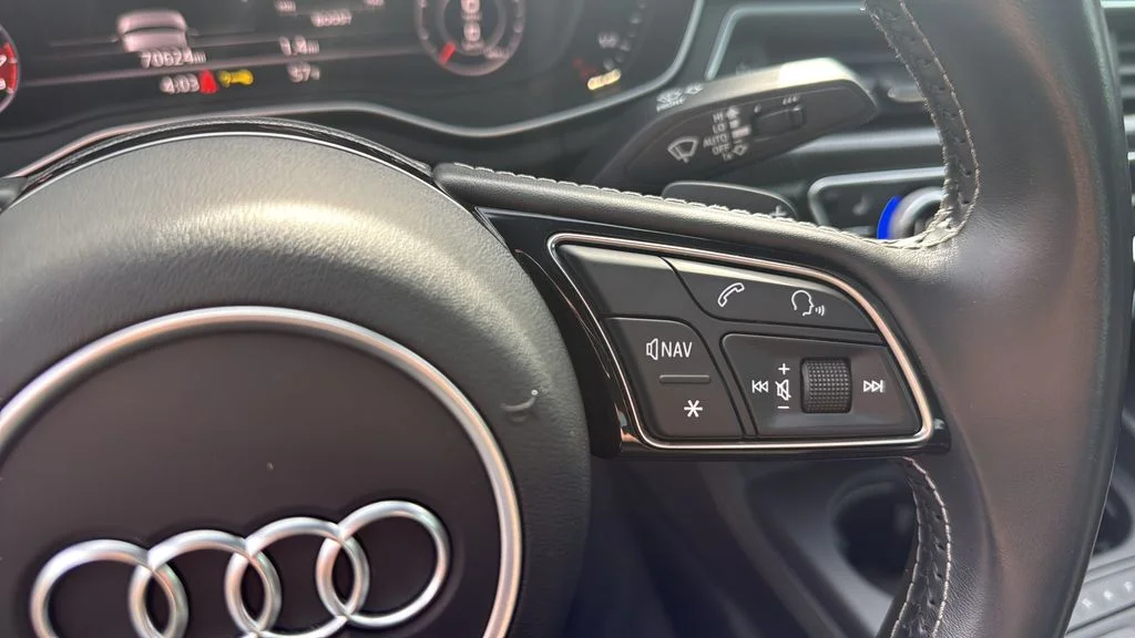Used 2019 White Audi 3.0T Prestige image 22